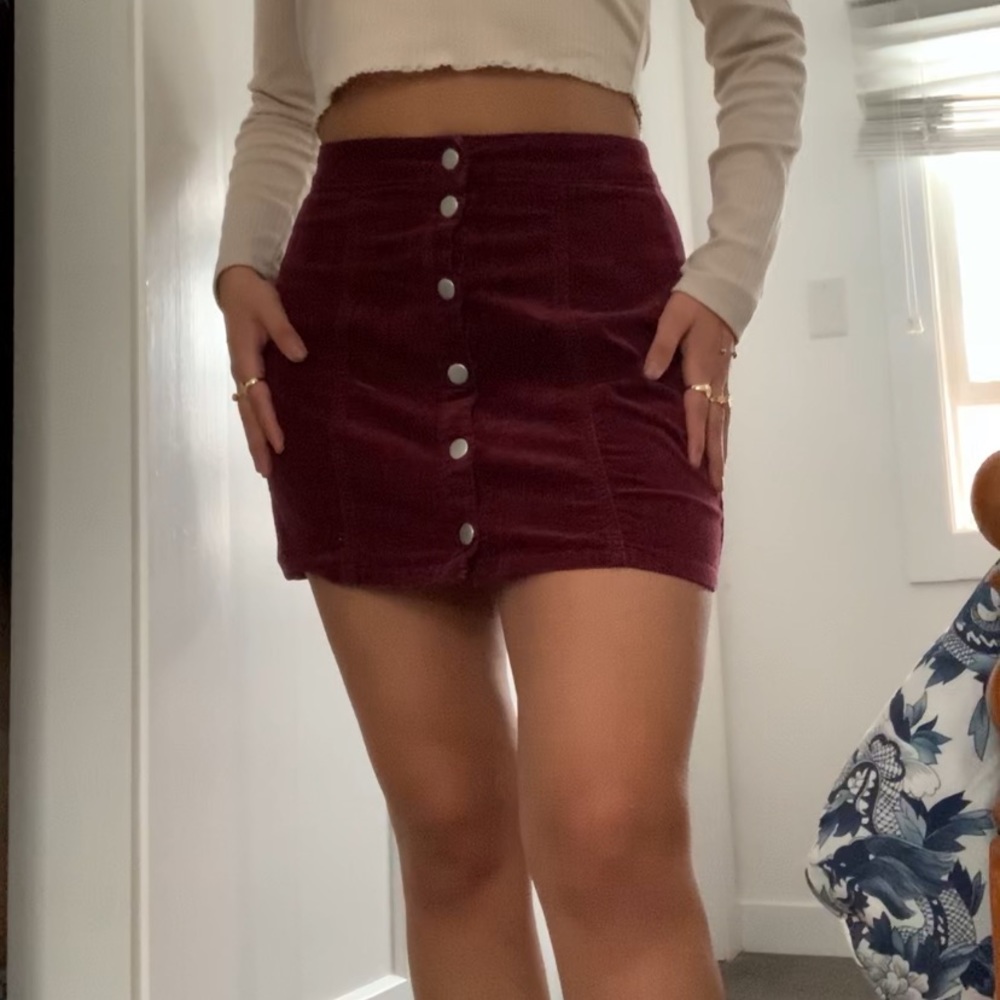 Brandy Melville Skirt